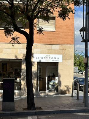 View from across the street  at La Veggiesseria in Tarragona