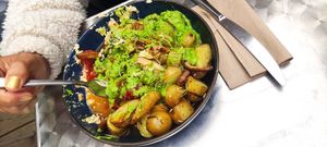 Papas al horno con tofu ahumado at Oh K-fée d'Mj in Nantes