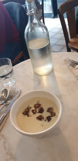 Cauliflower and coconut soup at Oh K-fée d'Mj in Nantes