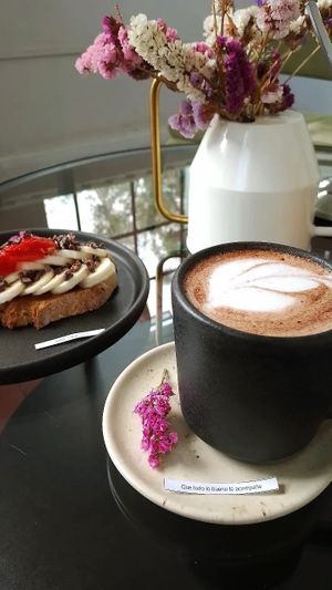 Banana toast y Chocolate at Glück in Oaxaca