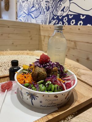 Falafel bowl  at POKAWA in Amiens