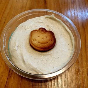 carrot cake at Bgomi in Seoul