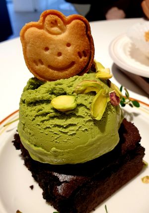 brownie at Bgomi in Seoul