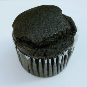 mugwort red bean muffin at Bgomi in Seoul