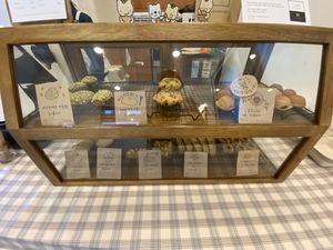 Bakery case   at Bgomi in Seoul