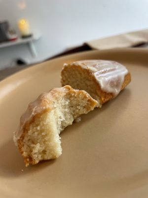 Madeleine lemon  at Bgomi in Seoul