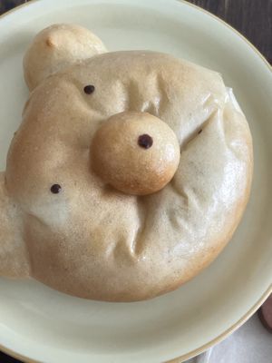 Bgomi bread   at Bgomi in Seoul