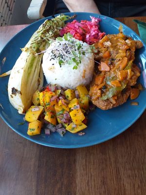  at Kanu Poké in Shrewsbury