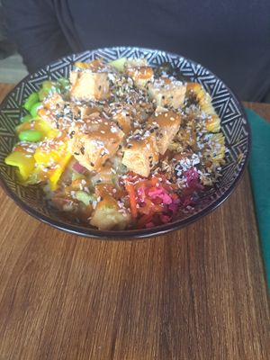 Yum at Kanu Poké in Shrewsbury