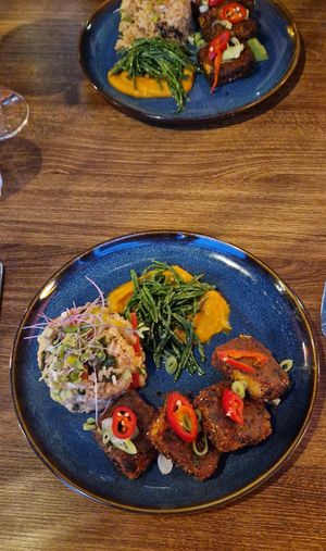  at Kanu Poké in Shrewsbury