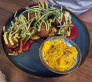  at Kanu Poké in Shrewsbury