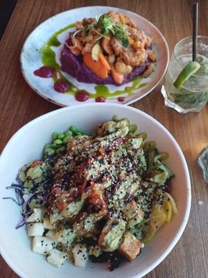  at Kanu Poké in Shrewsbury
