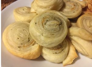 Girelle  di sfoglia  at Pikniq in Stresa