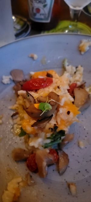  at Raglan Road in Lake Buena Vista