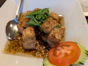 Garlic and Pepper (with tofu) at Estes Thai in Estes Park