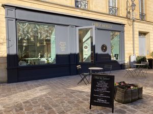   at Chez Molly in Versailles