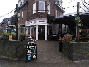 Storefront and terrace at BUUV in Nijmegen