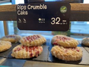 Vegan items clearly marked  at Backstube - Stenersgata in Oslo