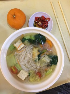 tofu and seaweed soup at Mei Lin Vegetarian in Malacca
