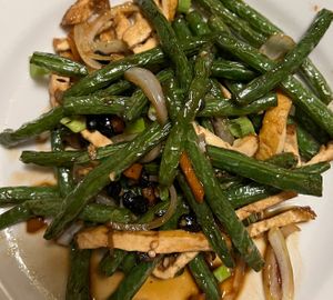 Fresh green bean & tofu at Roots in Louisville