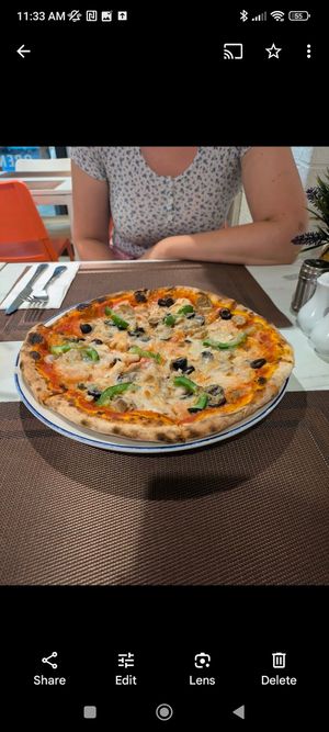 Veg pizza with vegan cheese at Il Pomodoro in Phuket