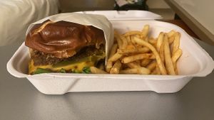 Poppin’ Jalapeño Burger at Native Foods - The Loop in Chicago