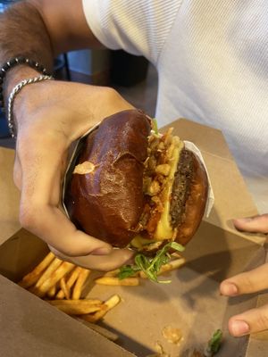 Gastropub burger at Native Foods - The Loop in Chicago