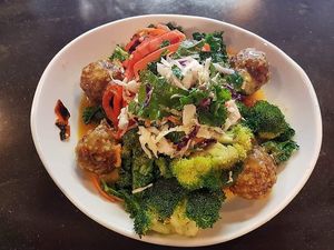 Healthy meal at Native Foods - The Loop in Chicago