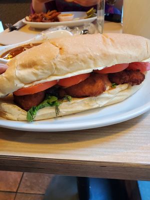 Shrimp Po Boy at Native Foods - The Loop in Chicago