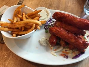 Korean fried chick’n wings at Native Foods - The Loop in Chicago