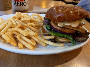 Peri peri chickn sandwich at Native Foods - The Loop in Chicago