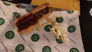 Sandwich de albóndigas al limón, y otro a la nonna (con salsa de tomate) at 3B - Burger Beer Bitter in Milan