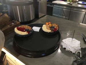 Porridge bowls at Auckland Coffee in Nuremberg