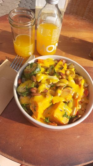 Aroha Bowl 👌 at Auckland Coffee in Nuremberg