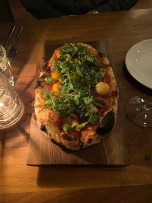 ricotta afumicatto pizza was so delicious – the veggies tasted like they were straight from a garden and the pizza dough was so fresh. at Osteria Du in Toronto