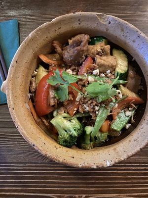 Ankgor wats pan  at Maison Umami in Berlin