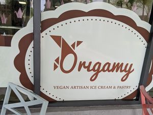 Vegan Artisan Ice Cream & Pastry 😋 at Origamy Gelato in Sunrise