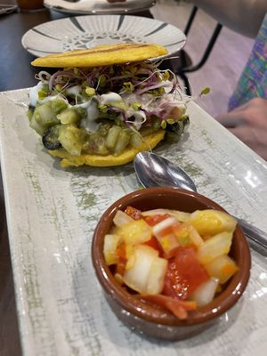Arepas  at Más Que la Cresta in Cadiz
