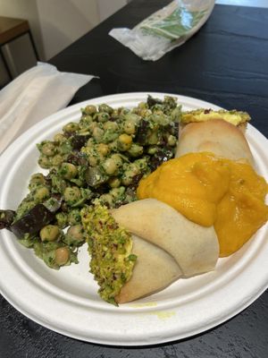 Chickpea-aubergine-pesto salad and pumpkin cannolo  at Artisti del Vegetariano in Milan