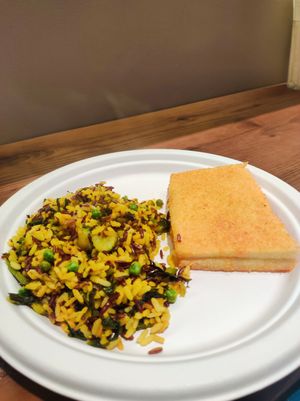 Sandwich y arroz at Artisti del Vegetariano in Milan