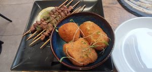Arancine e arrosticini at aTipico in Palermo