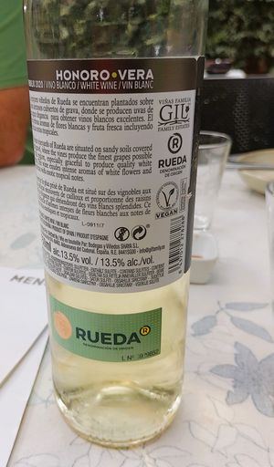 Honoro Vera vegan wine at Orathai in Oudenaarde