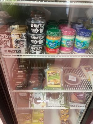 Chilled at The Gull's Grocery in Edinburgh