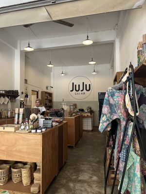 Interieur   at Juju in 