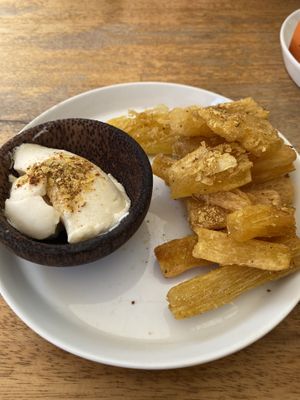 cassava chips  at Juju in 