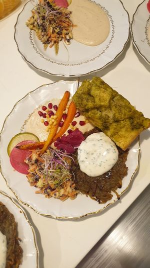 Brunch Vegan Sur Mars at Oumalala in Marseille