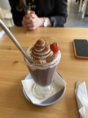 Açaï milkshake  at Guará in Vila Nova De Gaia