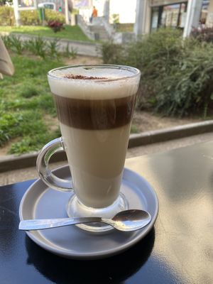 Iced soy cappuccino   at Guará in Vila Nova De Gaia