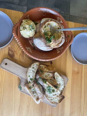 “Açorda"  at Guará in Vila Nova De Gaia