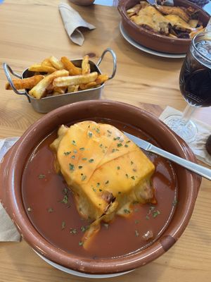 Francesinha  at Guará in Vila Nova De Gaia